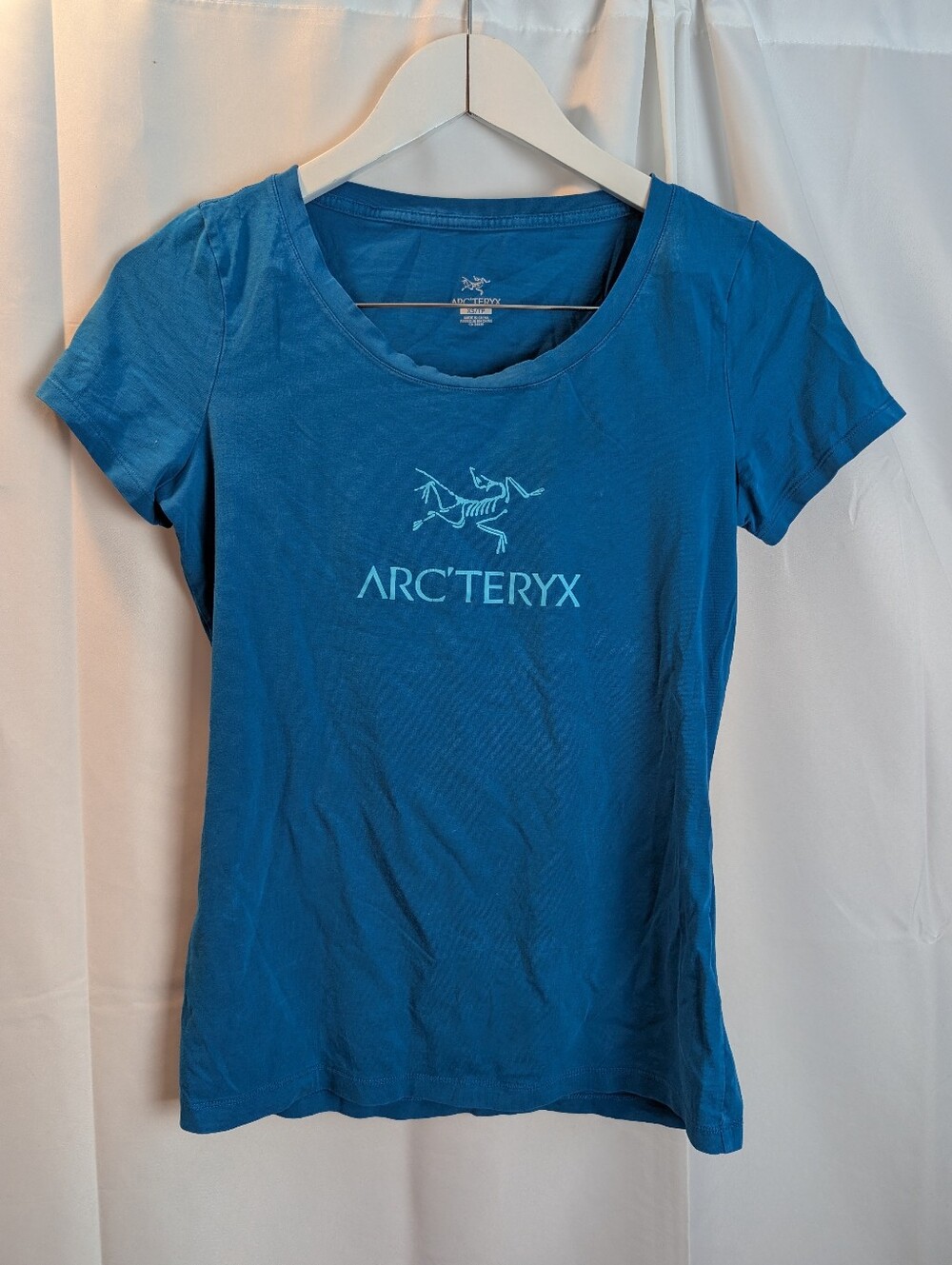 Arc'teryx Women's Teal Blue Logo Scoop Neck Short Sleeve Tee xS In GUC